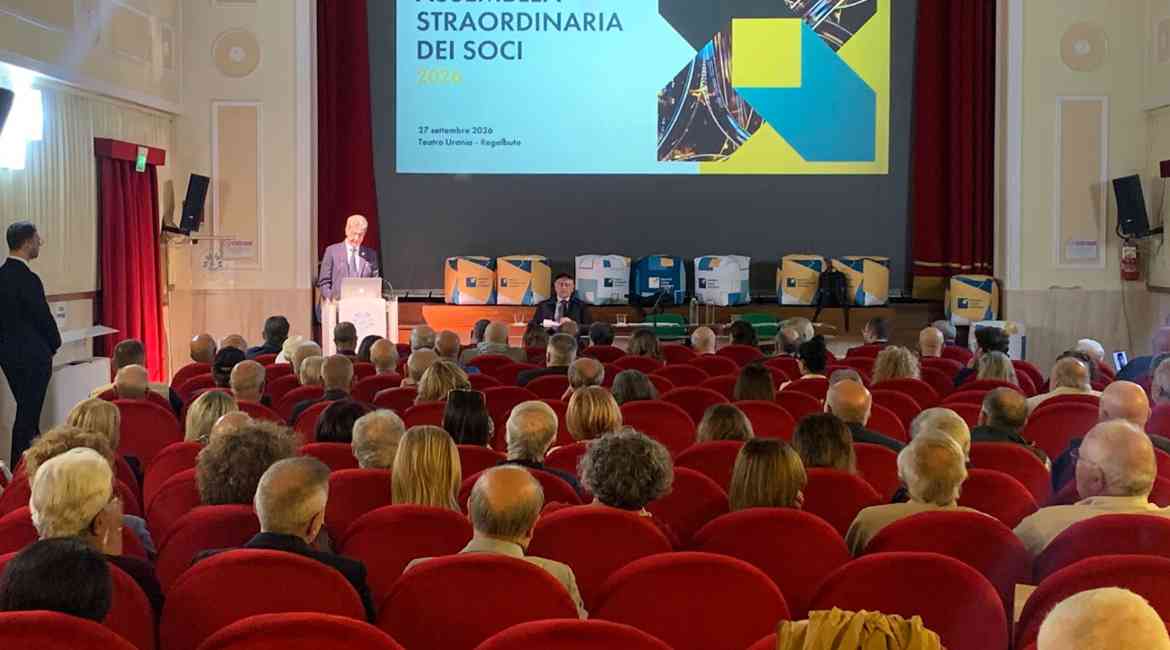Foto 3 Assemblea Straordinaria Dei Soci Della BCC Di Regalbuto